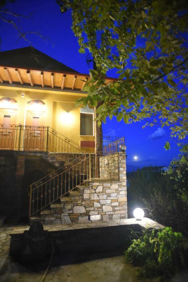 Santa Marina Guesthouse Като-Лутраки Экстерьер фото