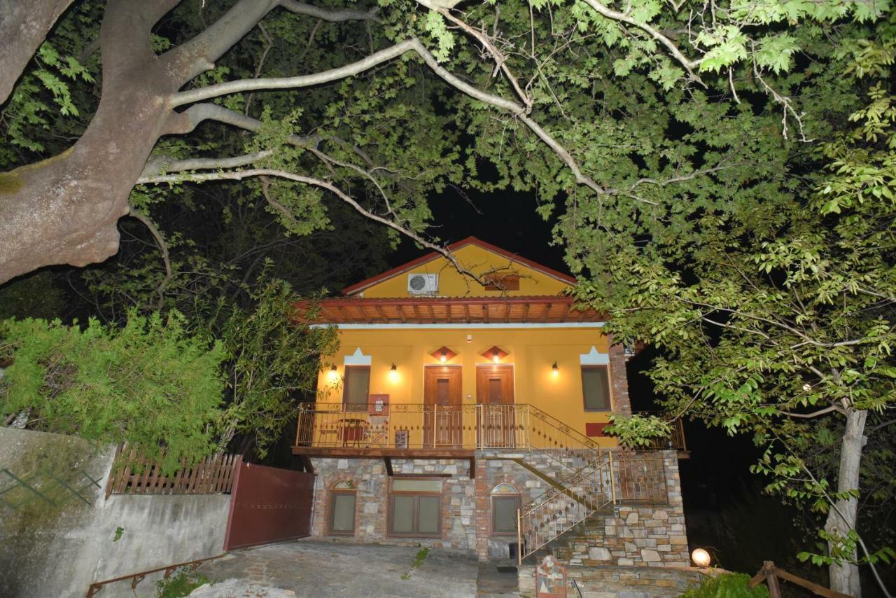 Santa Marina Guesthouse Като-Лутраки Экстерьер фото