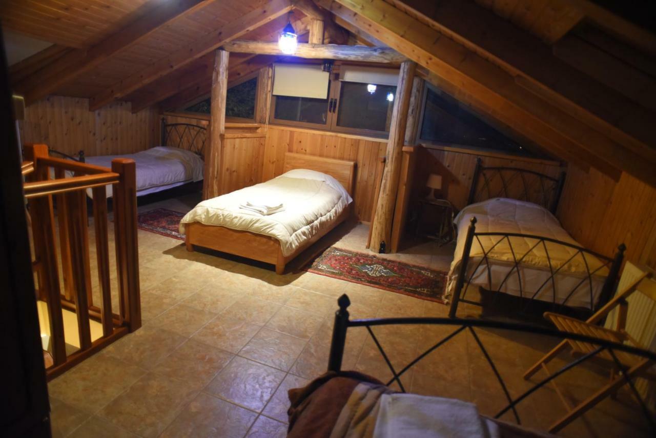 Santa Marina Guesthouse Като-Лутраки Экстерьер фото